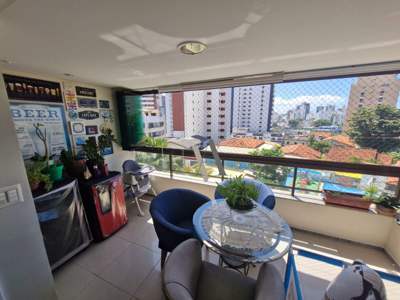 Lindo apartamento à venda de 2/4 na Pituba