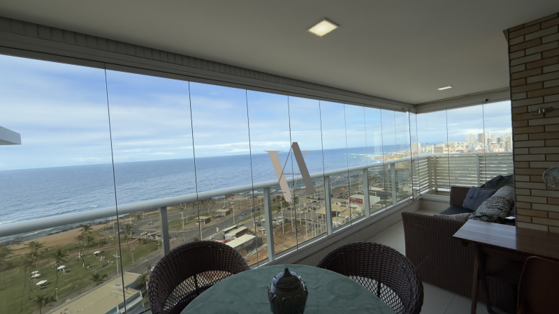 Lindo apartamento mobiliado à venda de 2 suítes com maravilhosa vista mar