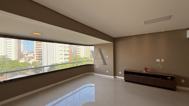 Apartamento  à venda 2/4 mais dependência