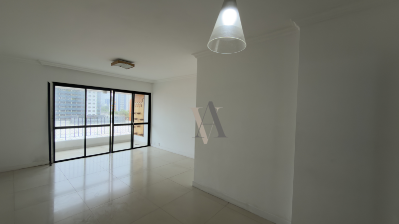 Apartamento à venda de 3/4, dependência completa na Pituba