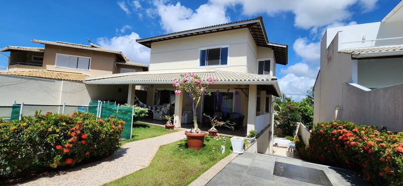 Casa 4 suítes à venda em condômino - Vilas do Atlântico