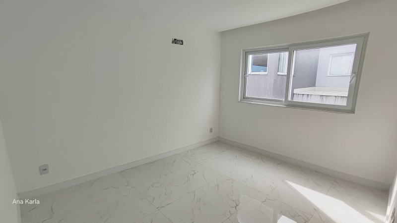 Casa com 4 suítes no Alphaville Litoral Norte