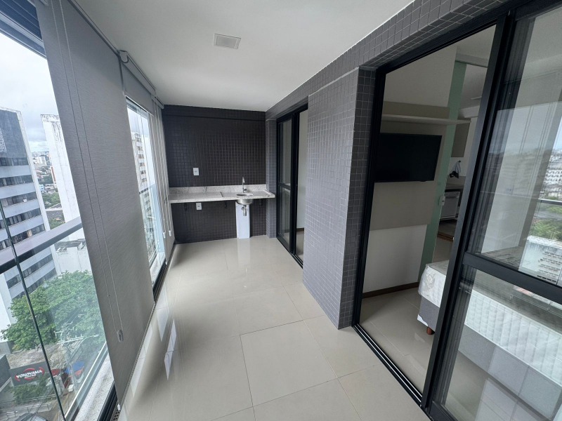 1/4 sala mobiliado na Graça para locação!!