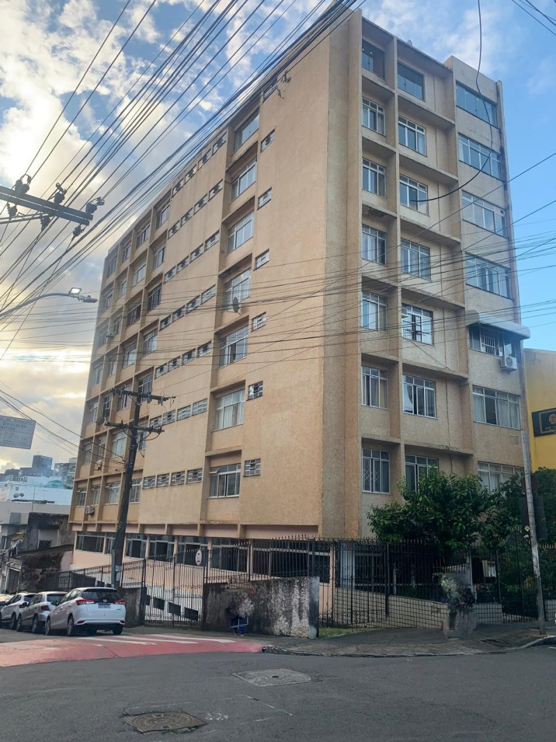 Vendo apartamento nascente com 3/4 nos Barris