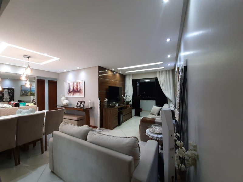 Vendo apartamento reformado com 3/4 no Resgate