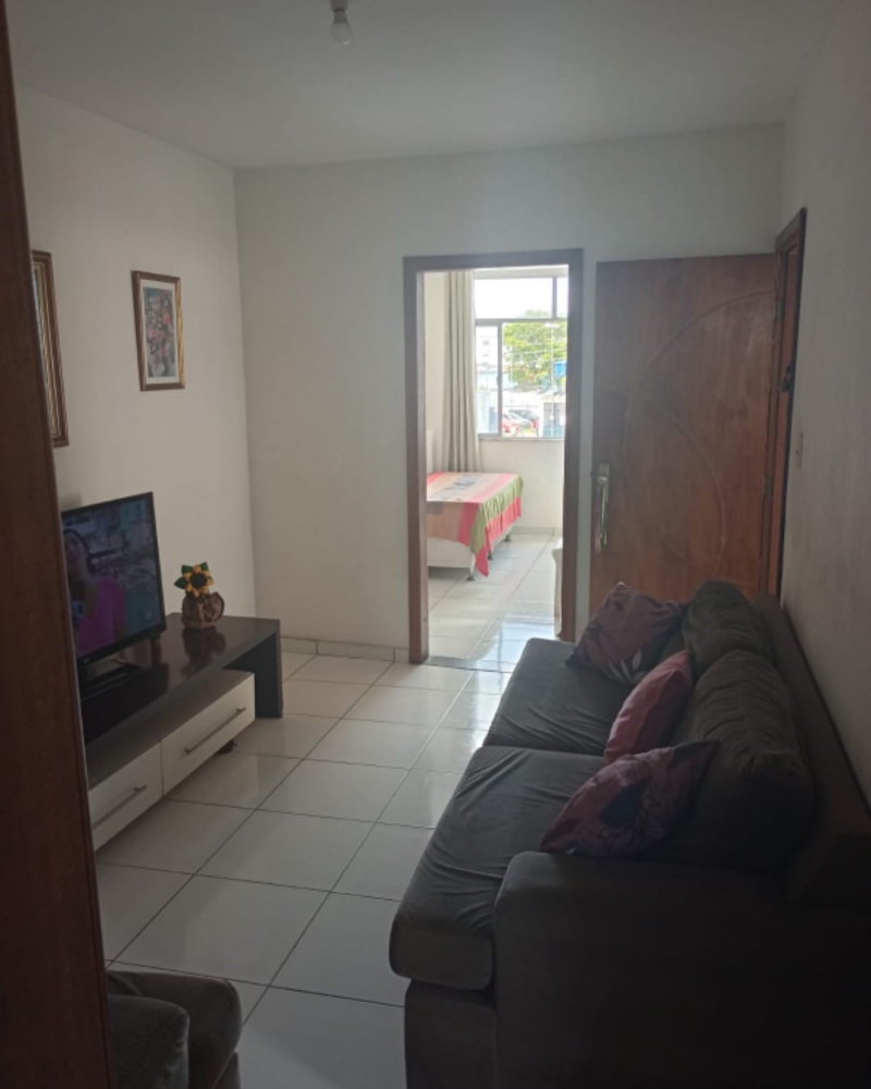 Casa ampla com 2/4 para alugar no Pau Miúdo