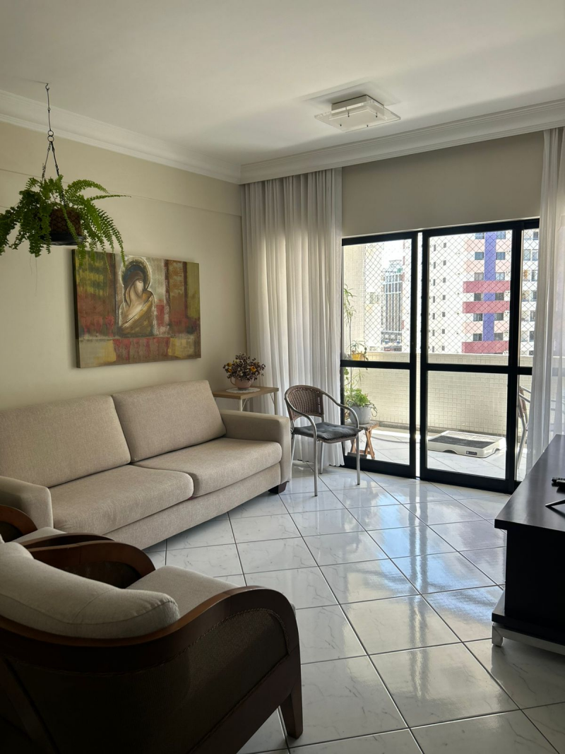 Vendo um belíssimo apartamento 3/4 no Costa Azul
