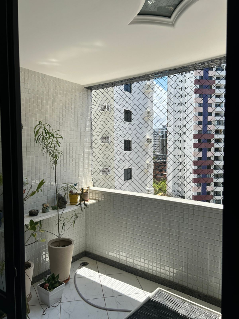 Vendo um belíssimo apartamento 3/4 no Costa Azul