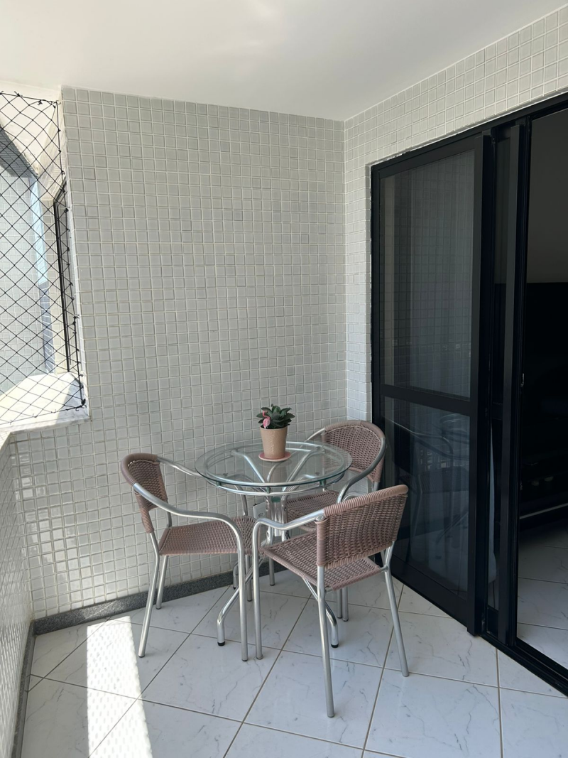 Vendo um belíssimo apartamento 3/4 no Costa Azul