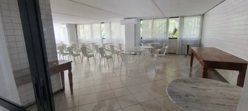 Vendo um belíssimo apartamento 3/4 no Costa Azul