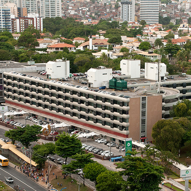 Sala comercial de 27m² para alugar no Tricenter