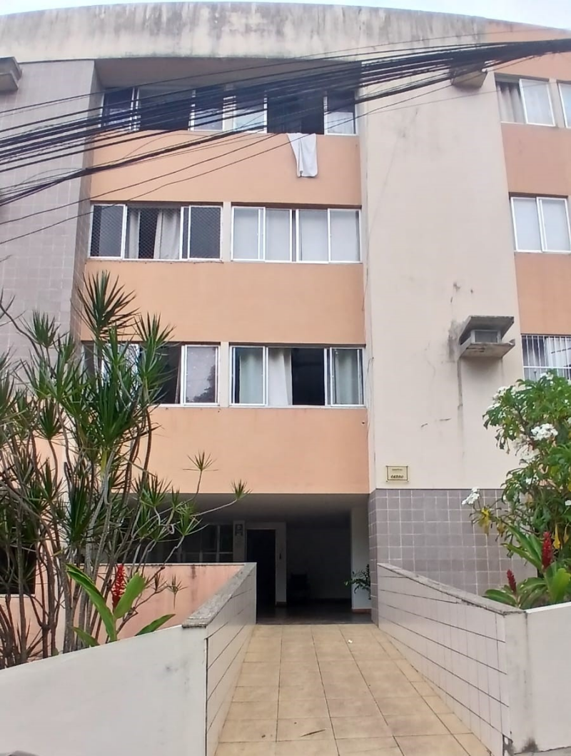 Apartamento 2/4 para alugar em Luiz Anselmo