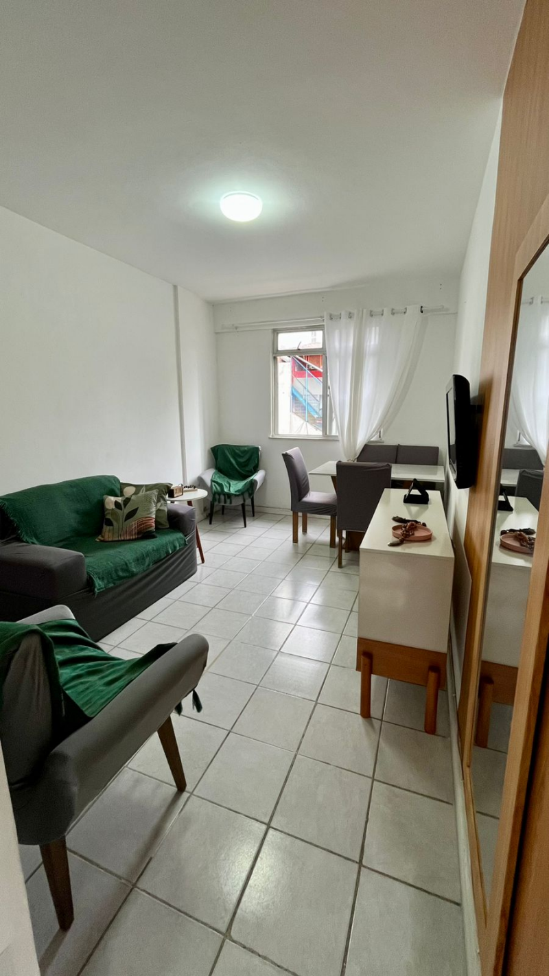 Vendo apartamento 2/4 na Pituba