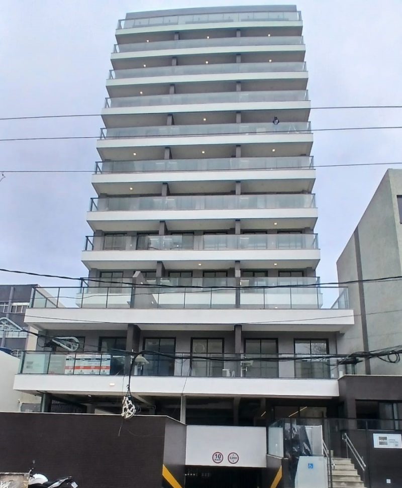 Vendo apartamento 1/4 novo com vista para o mar na Pituba