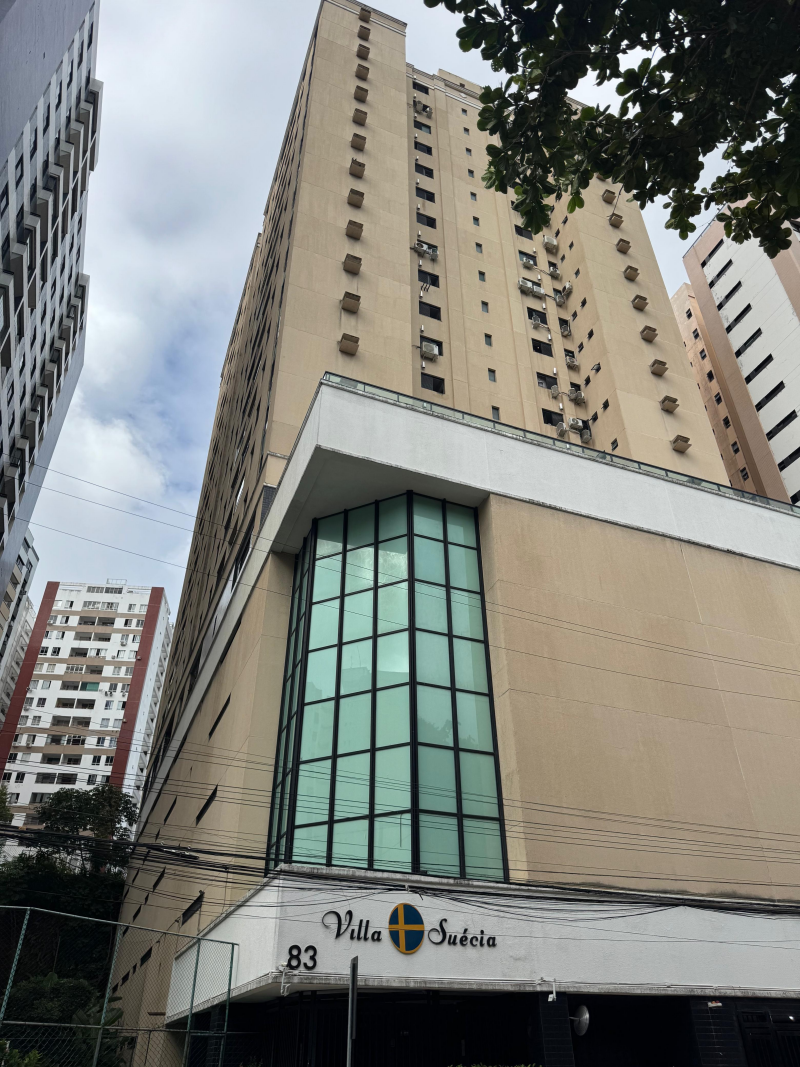 Vendo apartamento mobiliado com 3/4 na Pituba