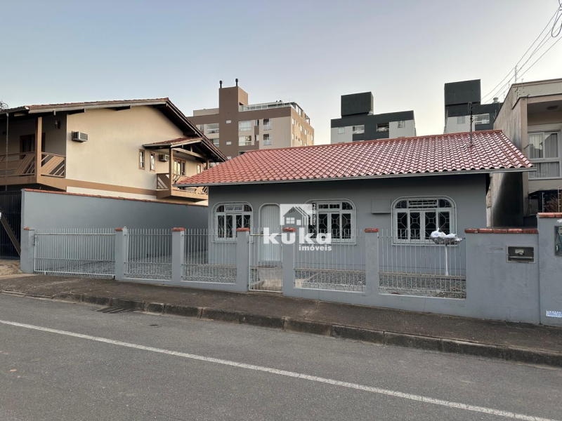 CASA RESIDENCIAL