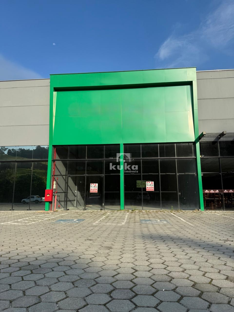 GALPÃO INDUSTRIAL P/ LOCAÇÃO