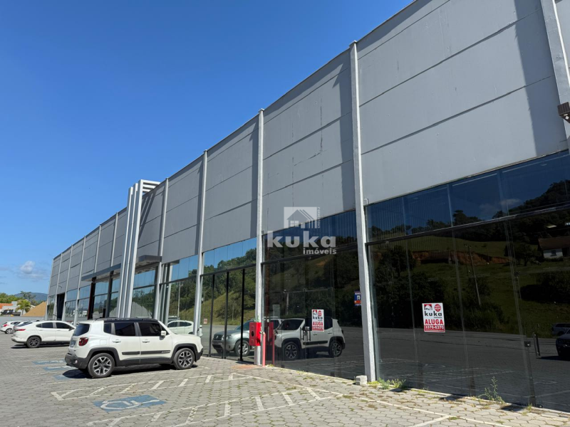 GALPÃO INDUSTRIAL P/ LOCAÇÃO