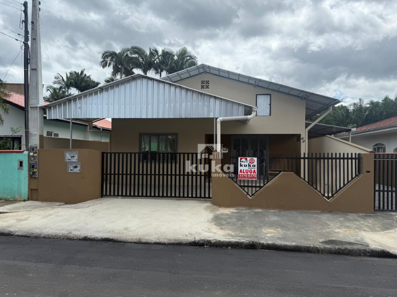 CASA RESIDENCIAL P/ LOCAÇÃO