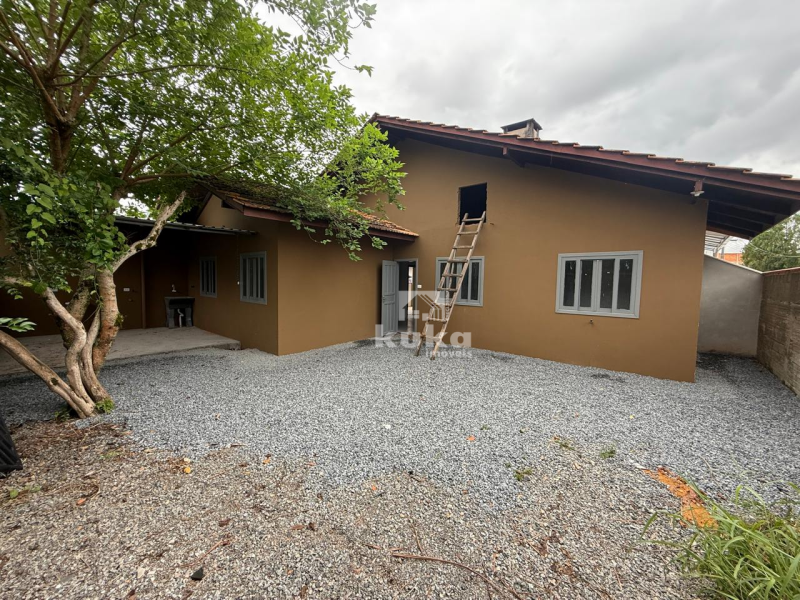 CASA RESIDENCIAL P/ LOCAÇÃO