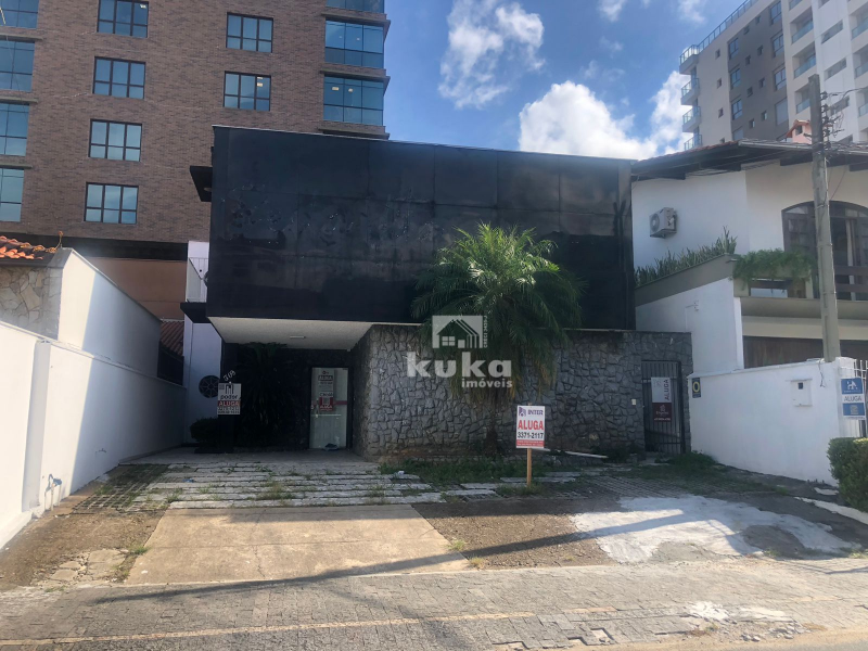 CASA COMERCIAL P/ LOCAÇÃO.