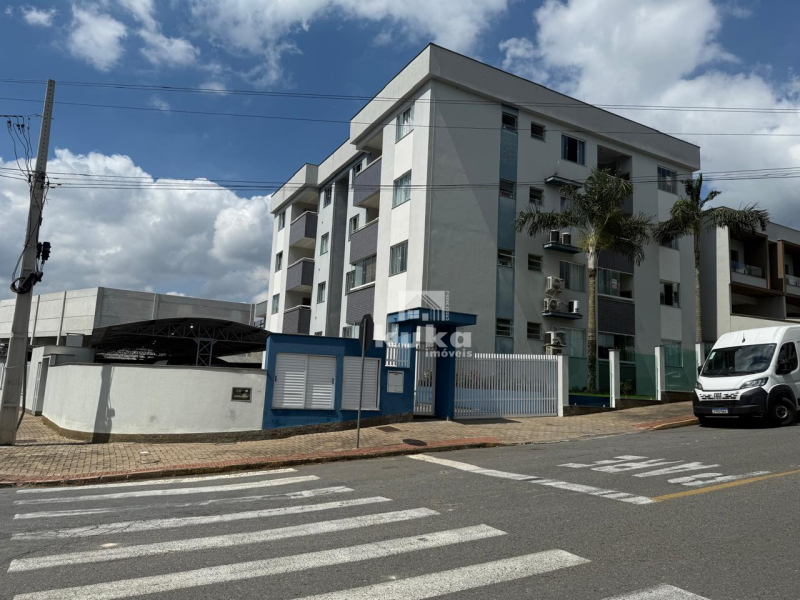 APARTAMENTO TODO MOBILIADO P/ LOCAÇÃO