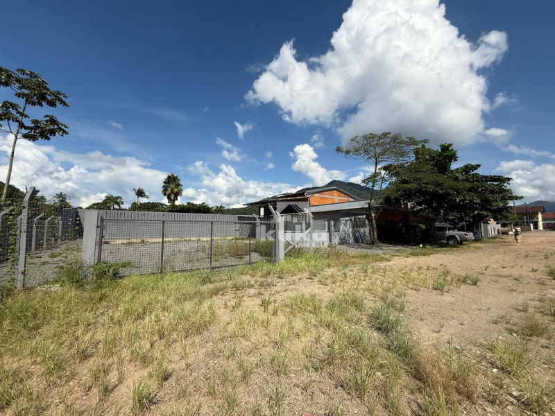 GALPÃO P/ LOCAÇÃO