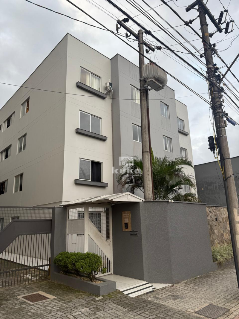 APARTAMENTO SEMIMOBILIADO P/ LOCAÇÃO
