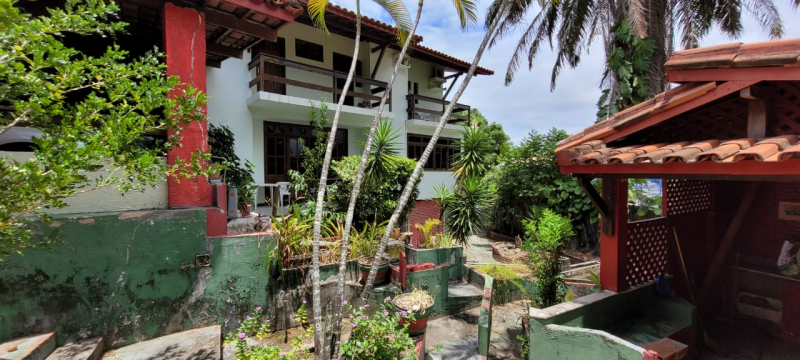 CASA EM VILAS DO ATLANTICO 4 SUITES