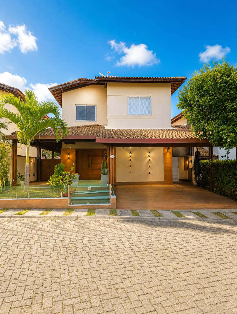 CASA DE ALTO PADRÃO À VENDA