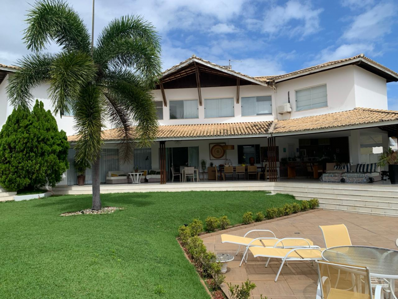 Excelente casa no Itaigara