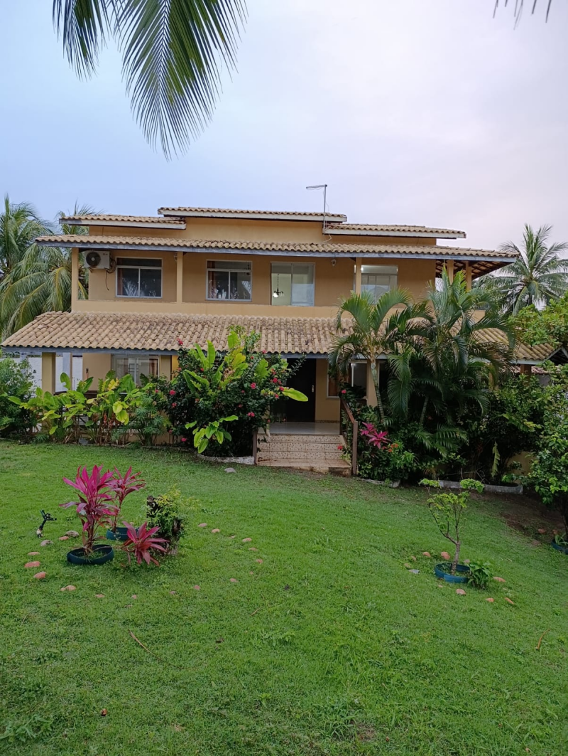 Aluga-se casa no Cond parque das Dunas