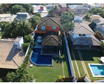 Casa em condomínio em Guarajuba