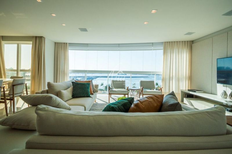 Apartamento finamente Decorado e com Vista Panorâmica — foto 2