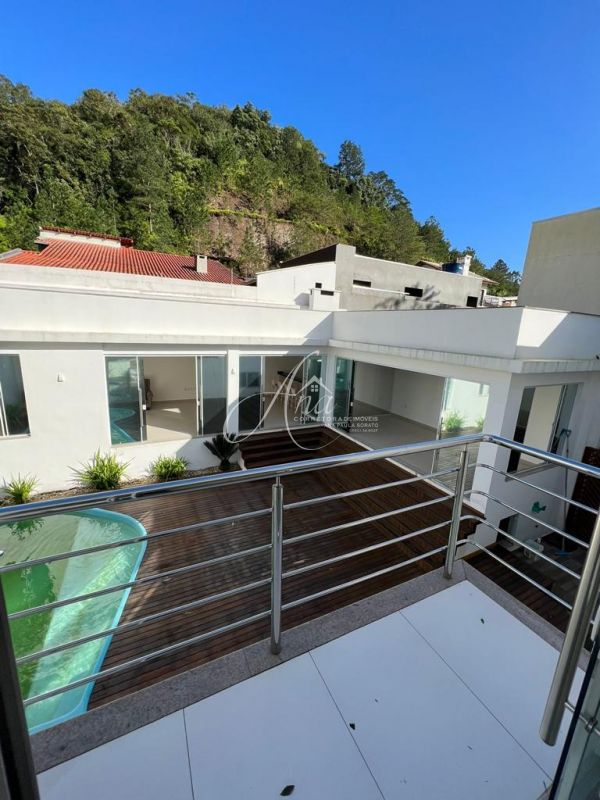 Casa em Privilegiada Localização no Jardim das Mansões — foto 2