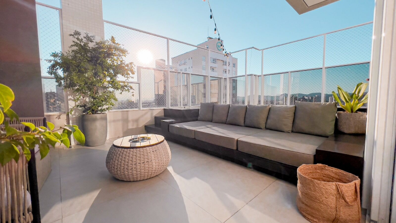 Cobertura duplex finamente mobiliada com piscina privativa — foto 6