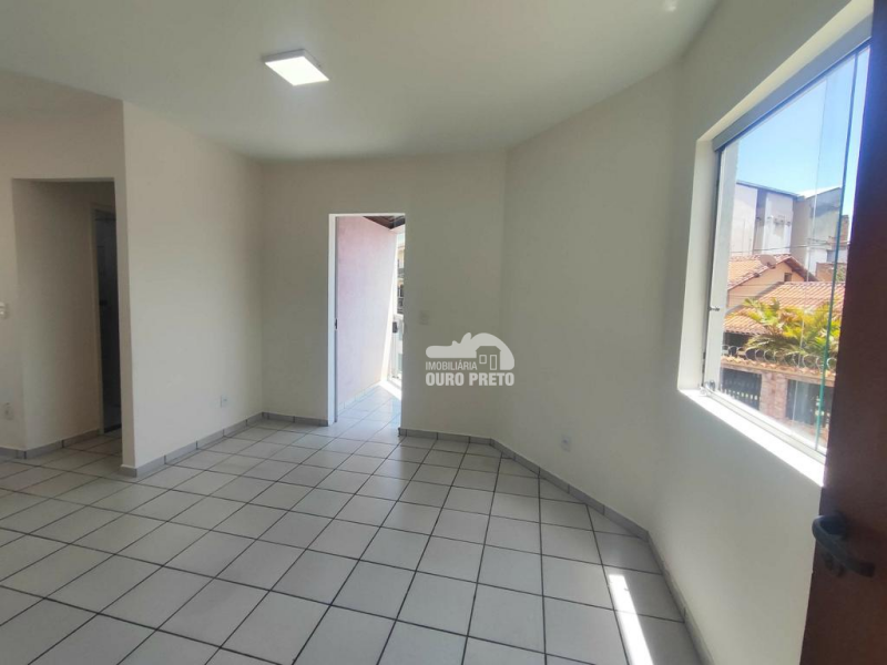 Apartamento no Bairro Bauxita, com um quarto e sacada