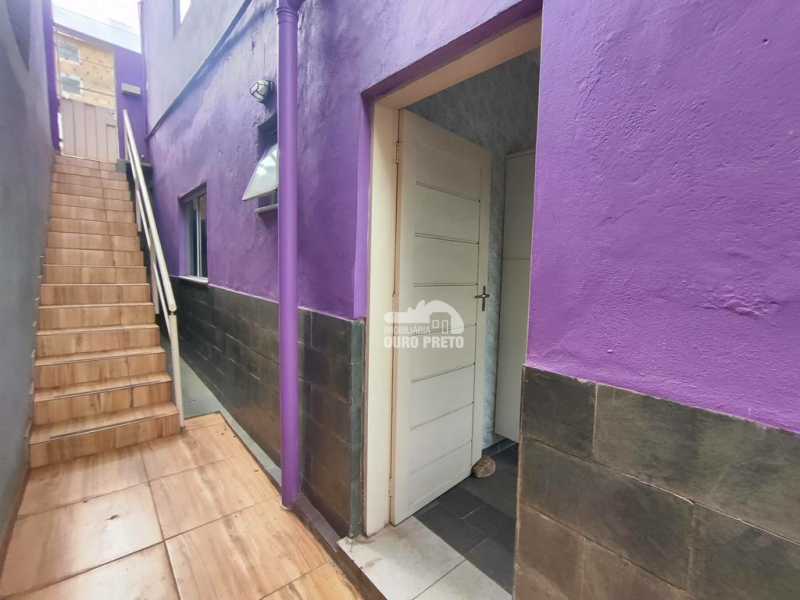 Casa na Rua Alfa com 2 quartos