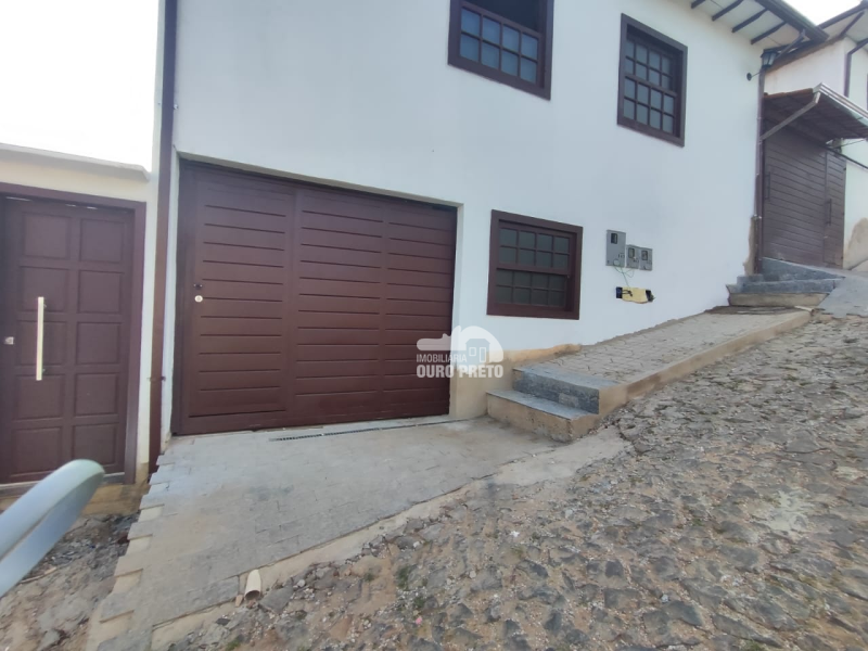 Casa com 2 quartos sendo um suite