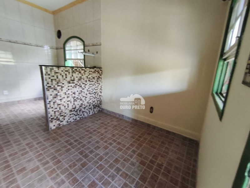 Casa com 2 suítes no bairro Liberdade