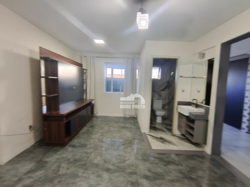 Apartamento térreo com 2 quartos e área privativa