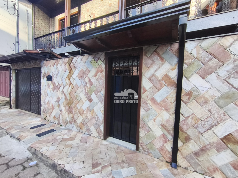 Casa com 2 quartos na Bauxita