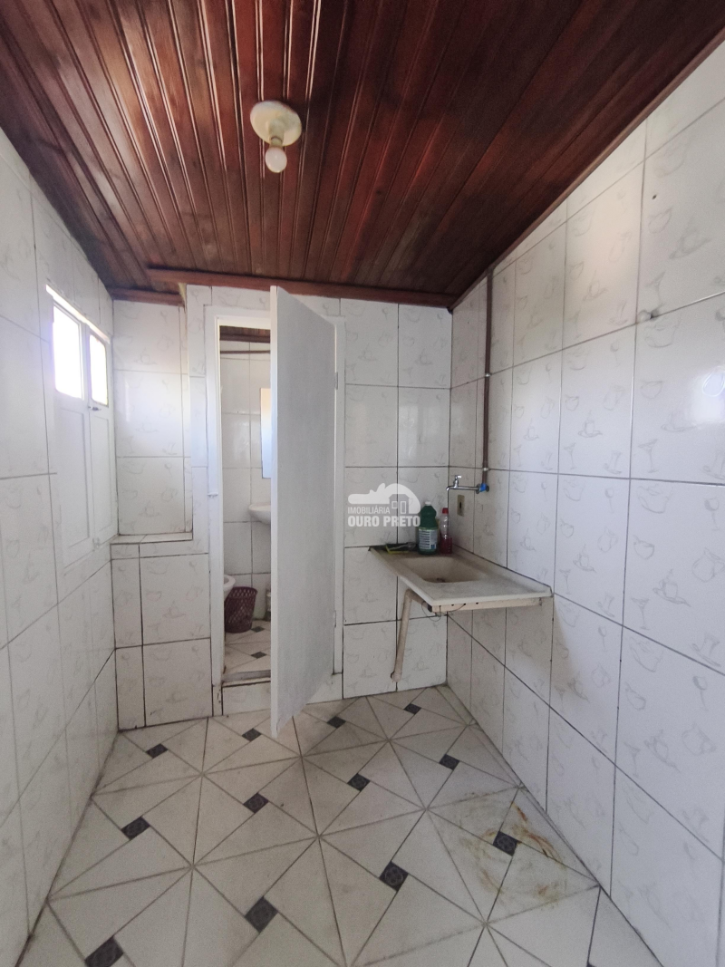 Kitnet na Água Limpa