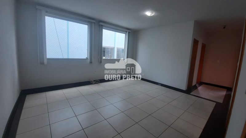 Apartamento no Bairro Lagoa, com 3 quartos