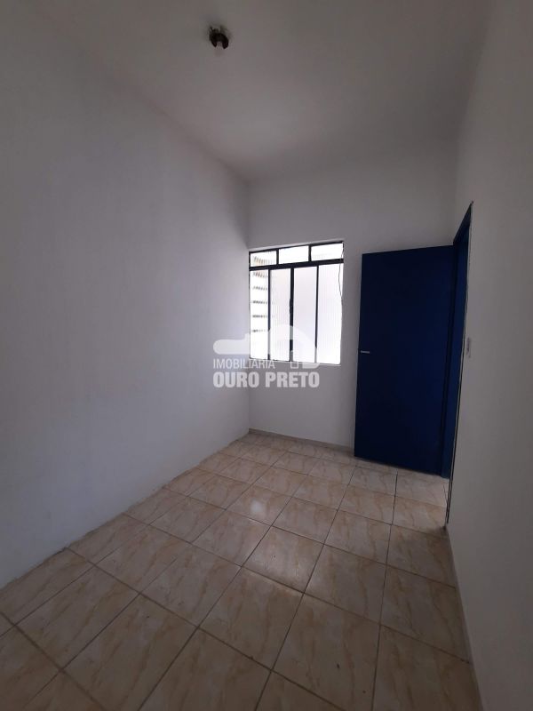 Kitnet com 1 quarto na Barra
