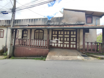 Casa  no Bairro Padre Faria