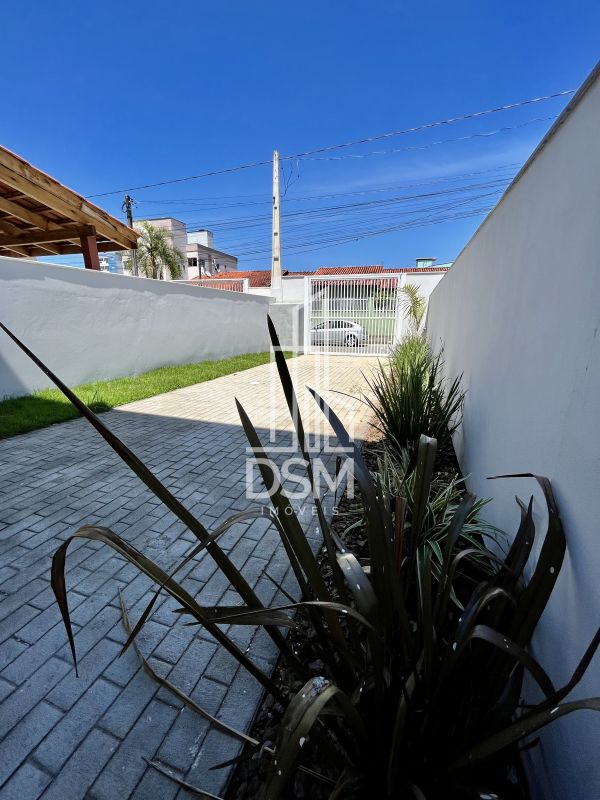 Casa Geminada 3 dormitórios a venda bairro Dom Joaquim