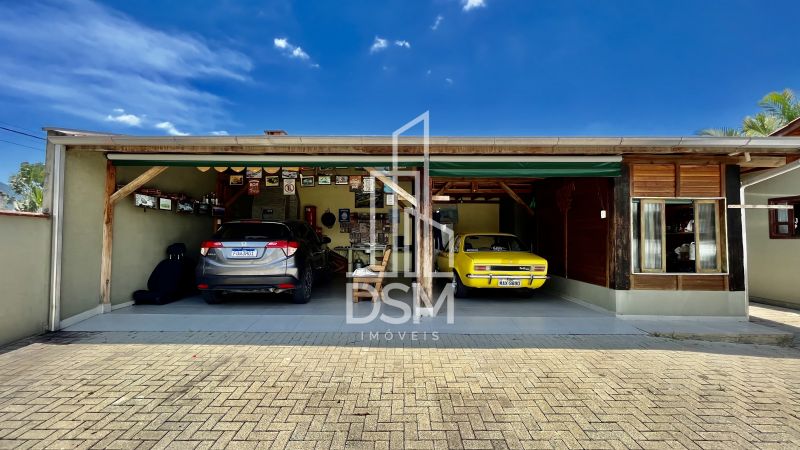 Casa rústica 1 suíte + 2 quartos a venda bairro São Pedro - Guabiruba