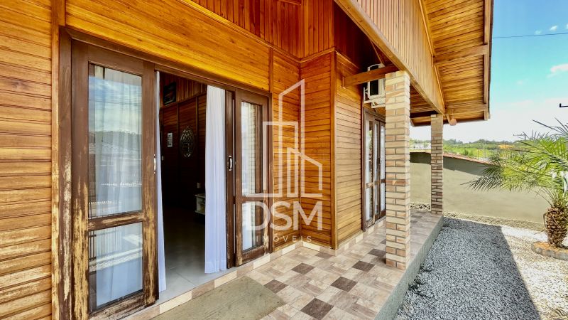 Casa rústica 1 suíte + 2 quartos a venda bairro São Pedro - Guabiruba