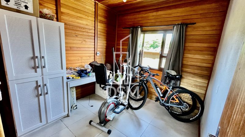 Casa rústica 1 suíte + 2 quartos a venda bairro São Pedro - Guabiruba